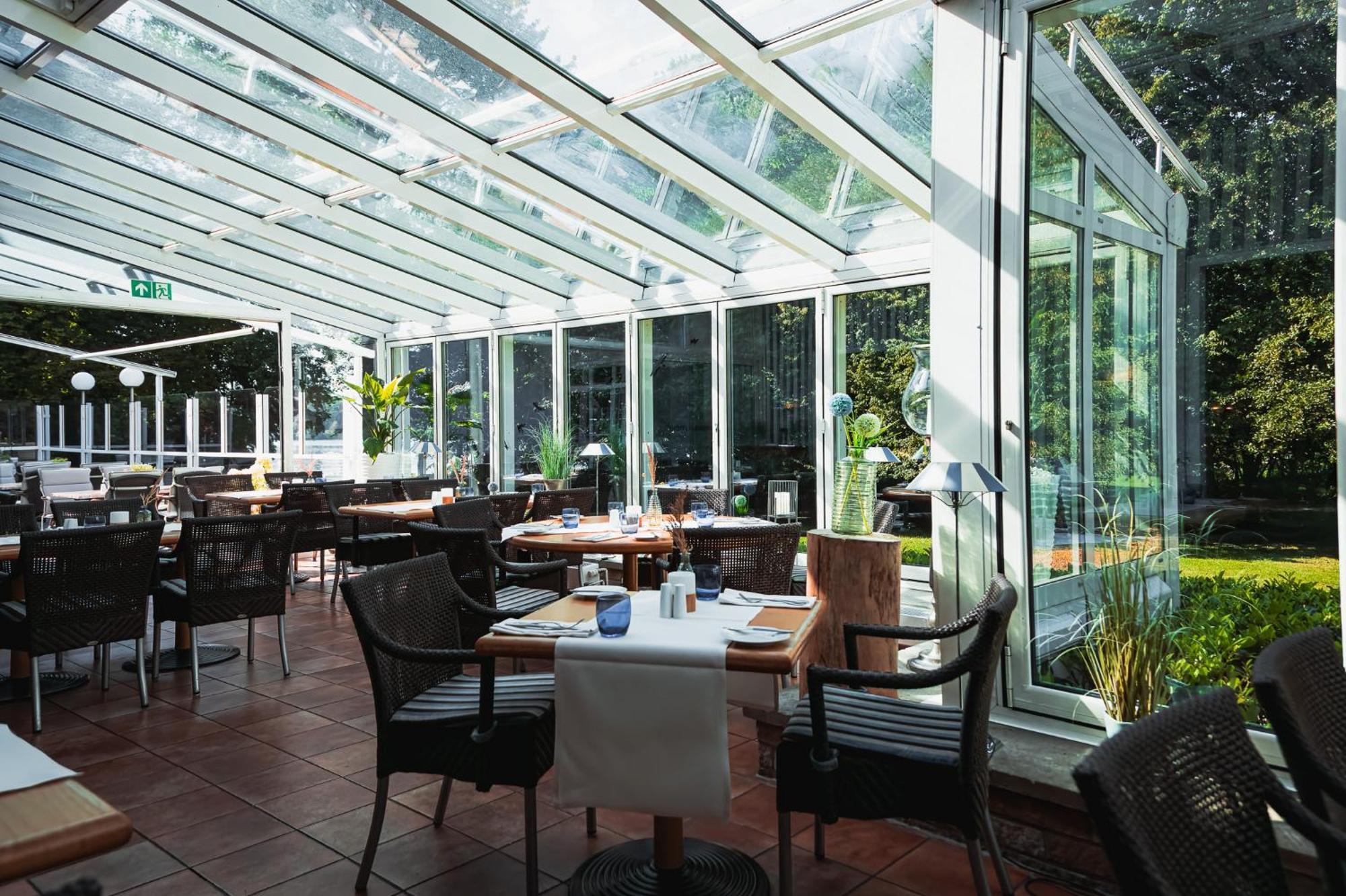 Seehotel Frankenhorst - BW Signature Collection Schwerin  Exterior photo